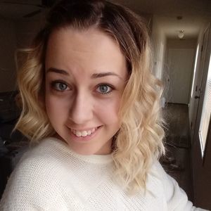 Meet your Posher, Sabrina